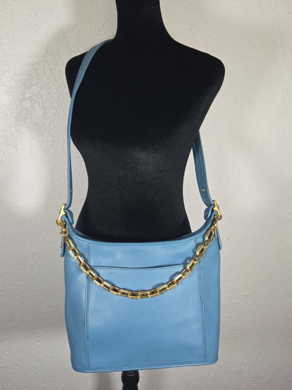 RARE Coach Vintage Slim Duffle Pool Blue Leather Crossbody Shoulder Bag M23-7577